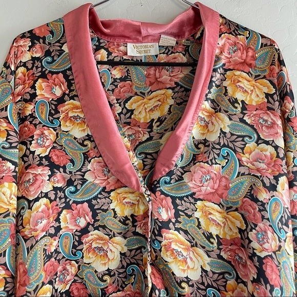 Victorias Secret button up Blouse Floral Paisley - Picture 4 of 8